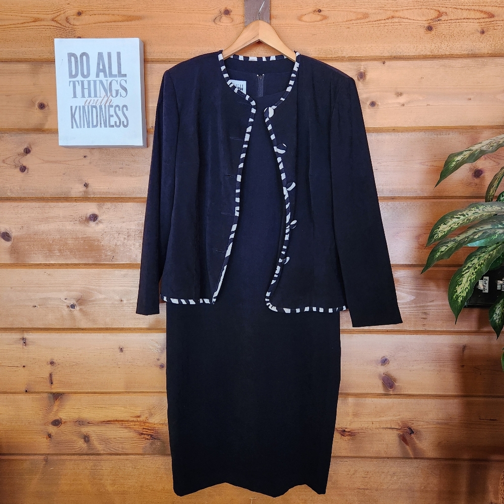 Leslie Fay Vintage 2 Piece Black Sheath Dress w/ Jacket Zebra Trim Petite Sz 12‎